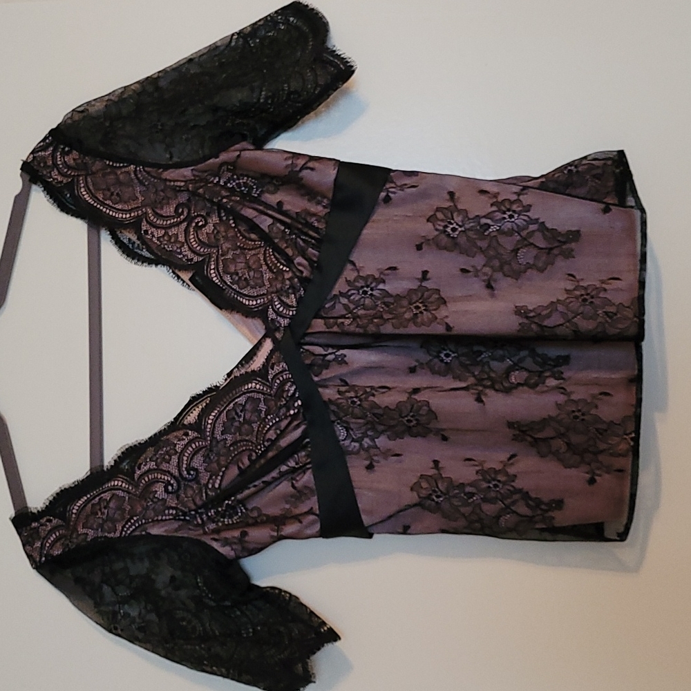 Sexy Lace with Sleeves Top